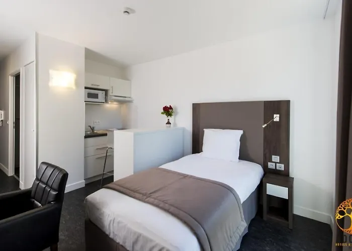 Adonis Dijon Maison InternationaleAparthotel